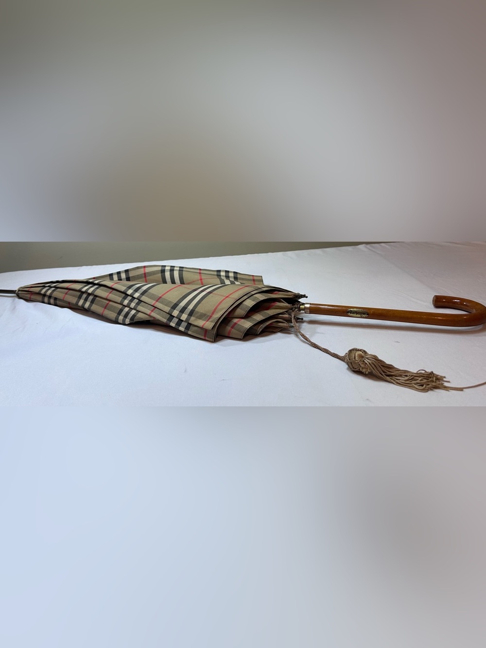 Vintage Burberry London Sun Walking Umbrella With Wooden Handle Made In England